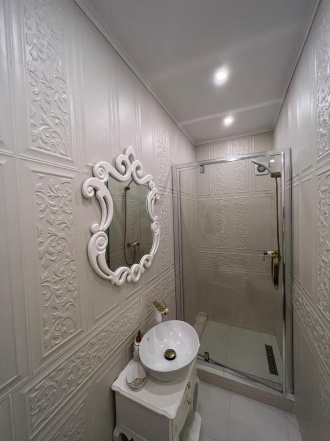 Ami Residence Bucharest Airport,Therme&Free Parking Otopeni Bagian luar foto