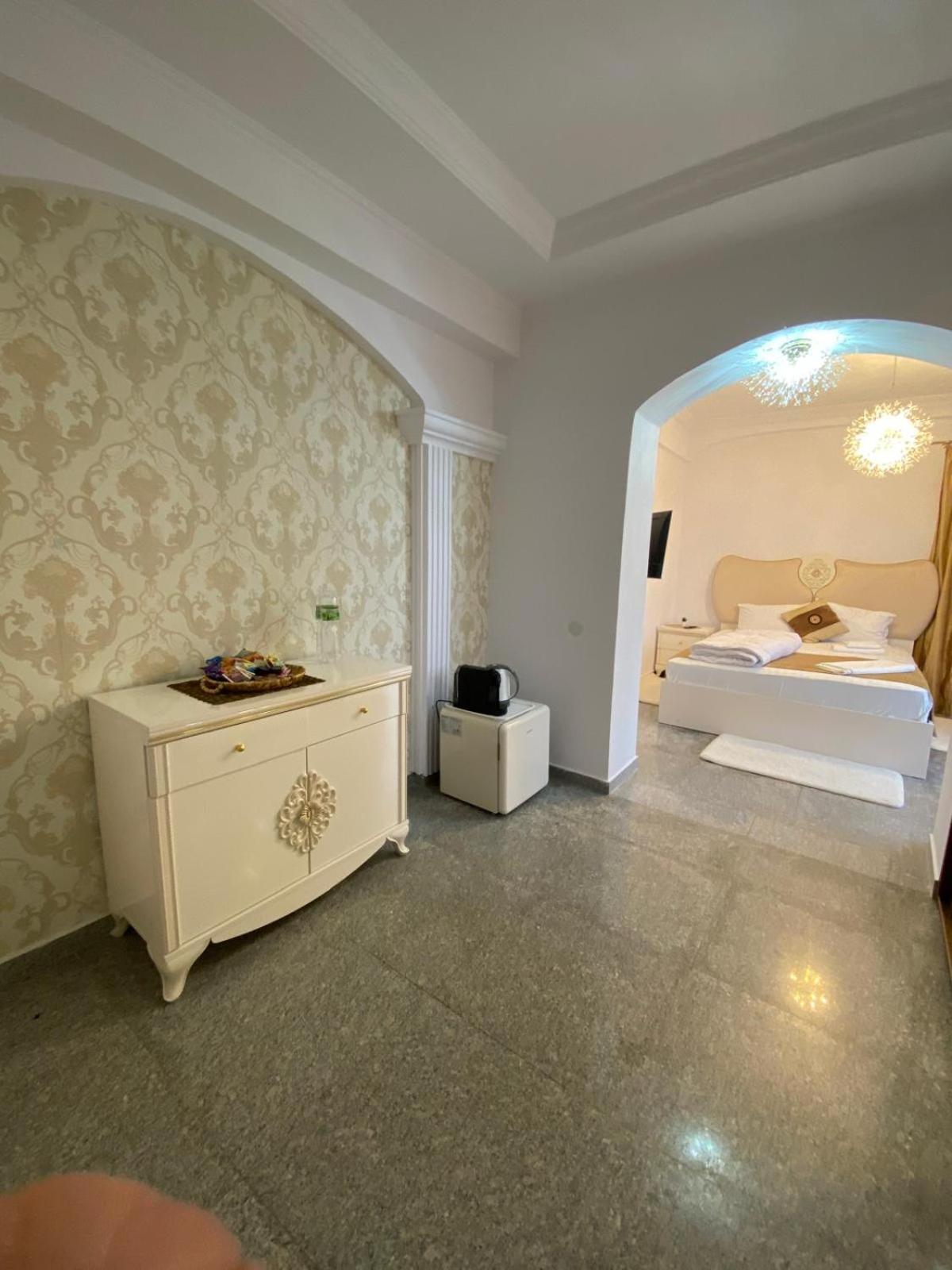 Ami Residence Bucharest Airport,Therme&Free Parking Otopeni Bagian luar foto